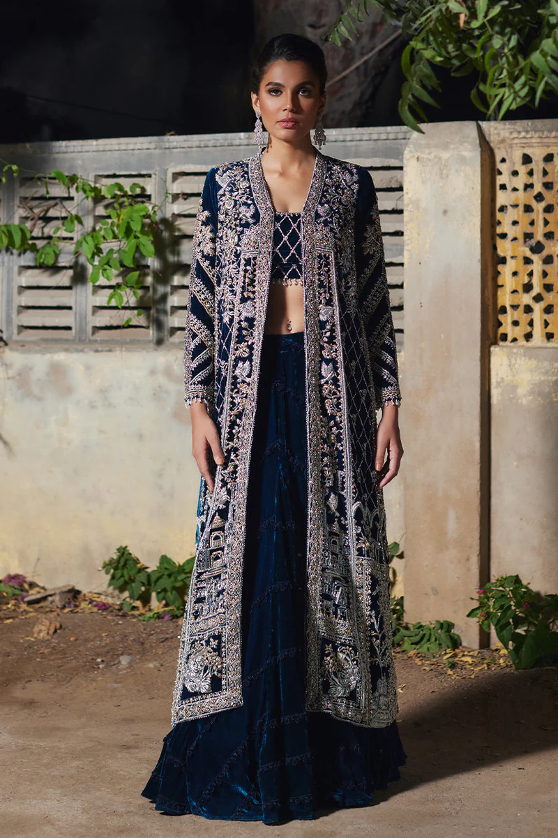 Front Open Gown Pure Velvet Dress