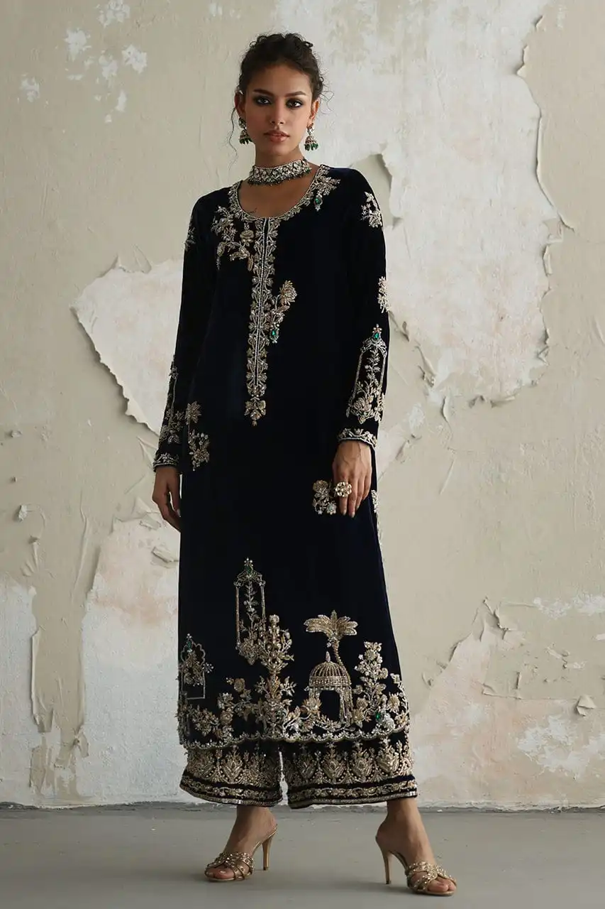 Exquisite Handmade Embroidered Velvet Dress - Image 4