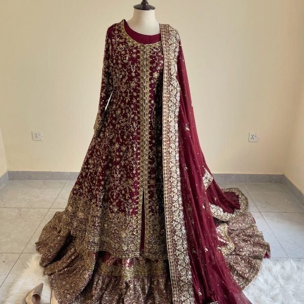 Choosing the Right Bridal Dress: Style Meets Elegance